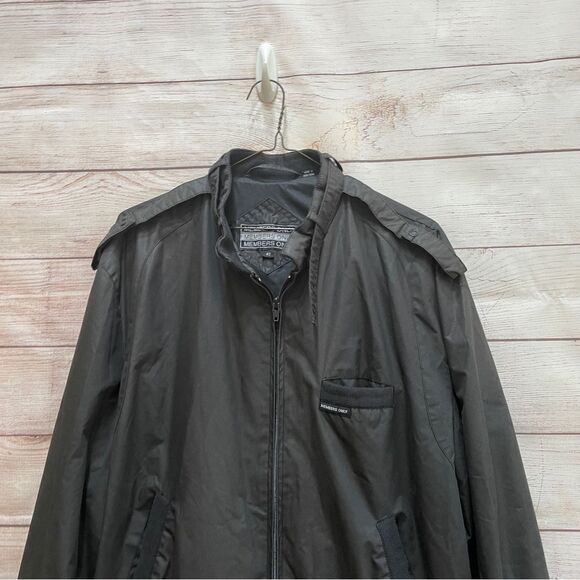 VINTAGE MEMBERS‎ ONLY JACKET IN BLACK - Picture 2 of 7